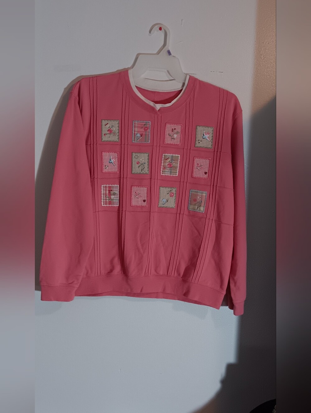 Women's Pink Patchwork Pullover Sweatshirt
